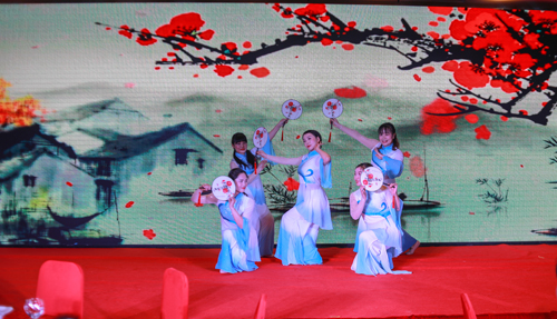 大禹漢光2018年“同心同行，共創(chuàng)未來”主題年會圓滿成功